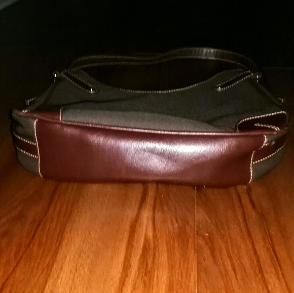 Like New Etienne Aigner Purse - Picture 5 of 8
